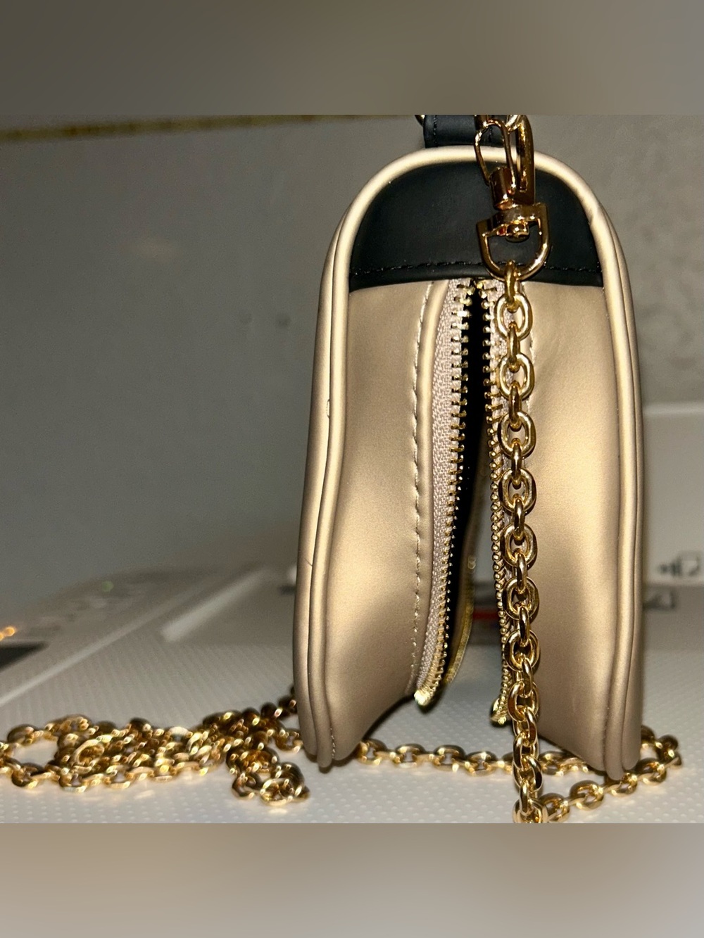 NWT Versace Gold Crossbody Bag with Black Rhinestone Terrier Charm - Picture 5 of 9